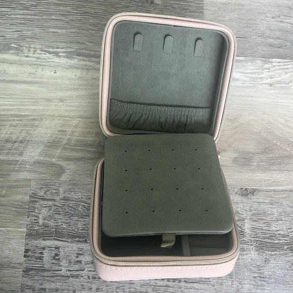 Pink Bridesmaid Personalised Jewelry Box, Travel Jewelry Case NEW - Picture 4 of 5